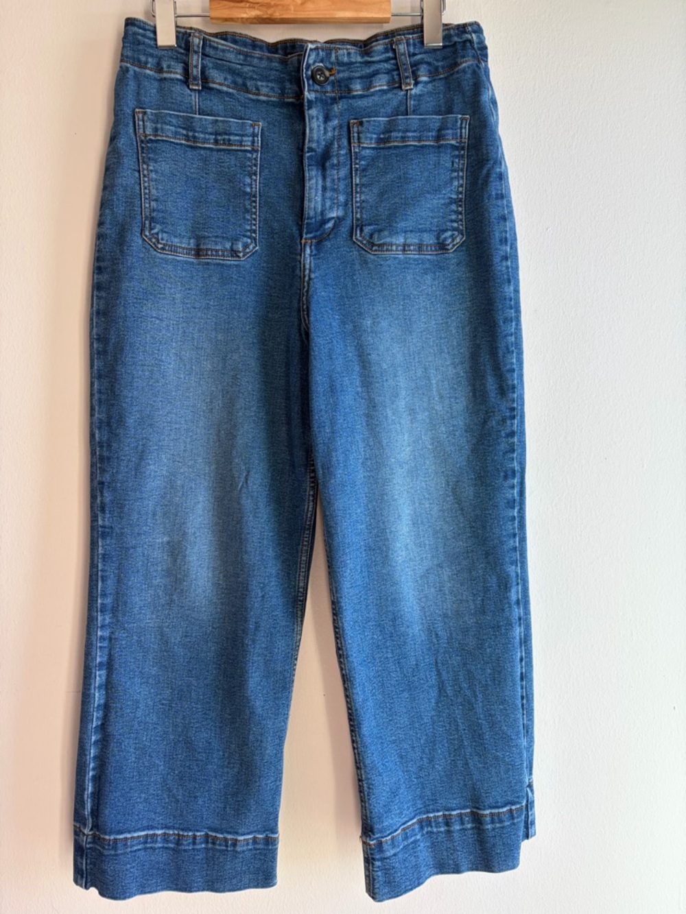 High-Rise Wide Leg Jeans in Classic Blue